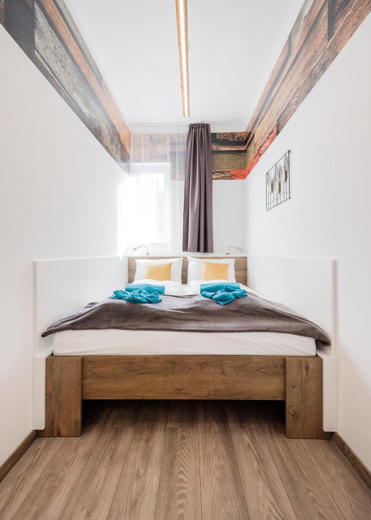 Elemental Retreats - Wood & Water Studios Budapeste Exterior foto